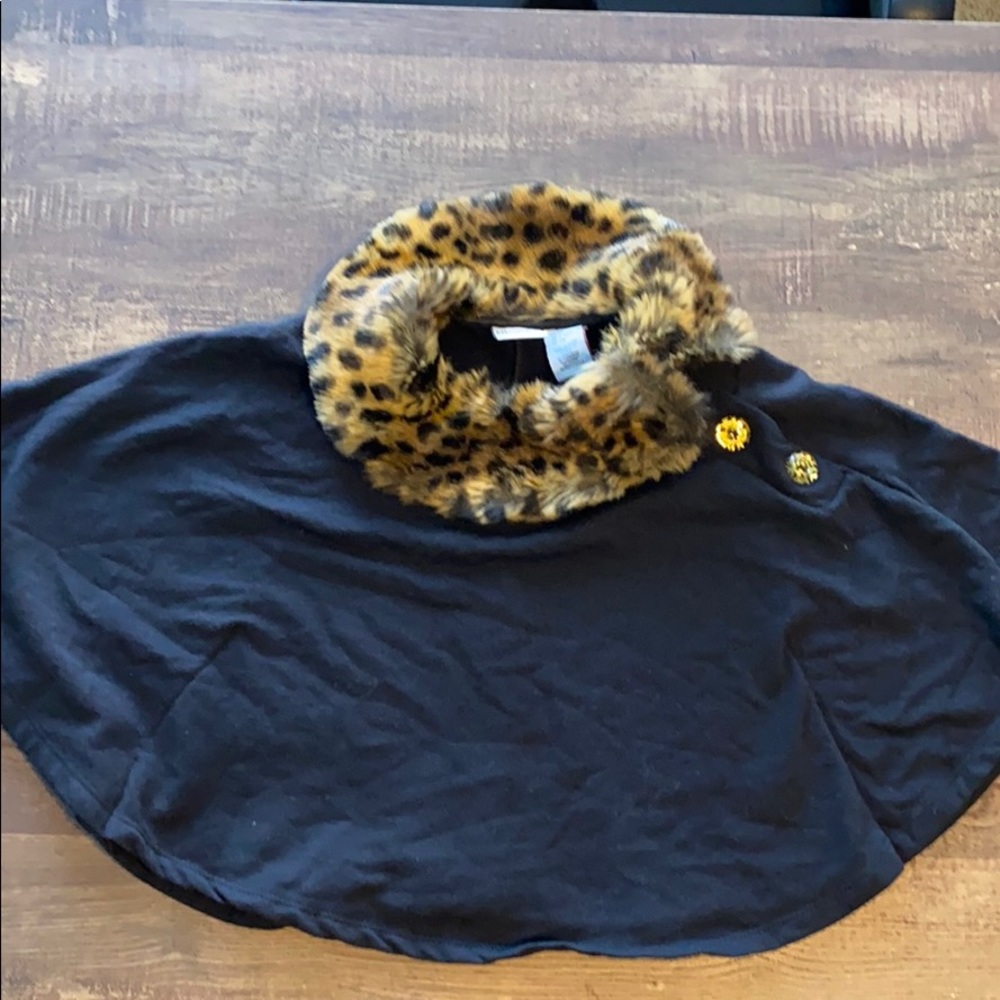 Fleece animal print poncho 5t